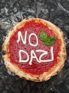 En Italia nació la Pizza anti-Trump