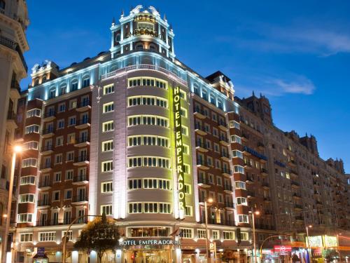 Hotel_Emperador_Madrid_Fachada