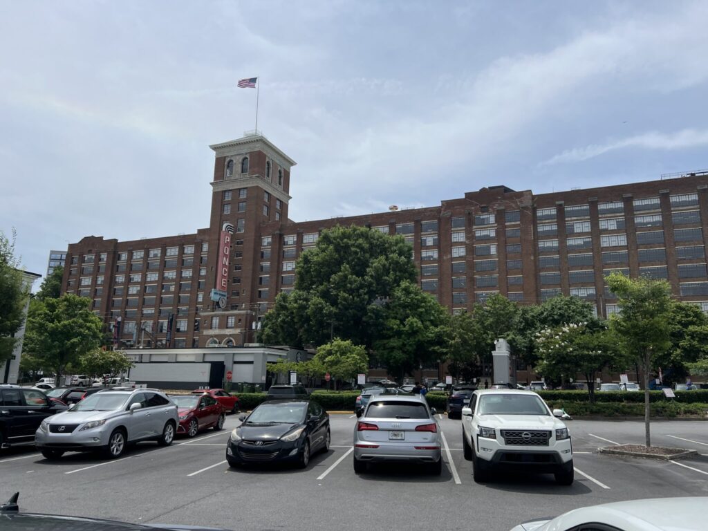 El Ponce Market