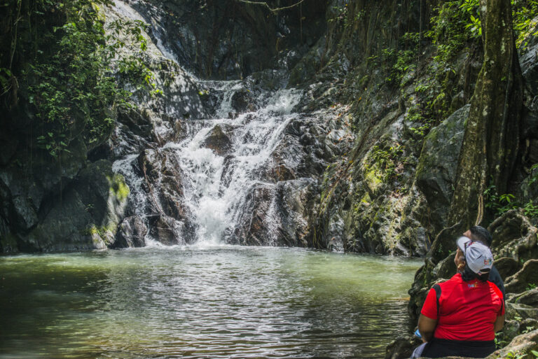 Cuatro viajes extraordinarios para explorar Belize