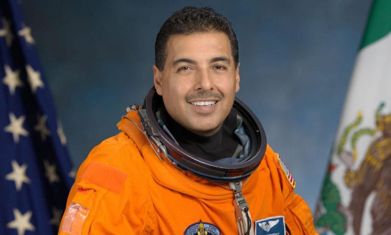 Kennedy Space Center Visitor Complex invita a conocer al astronauta José Hernández