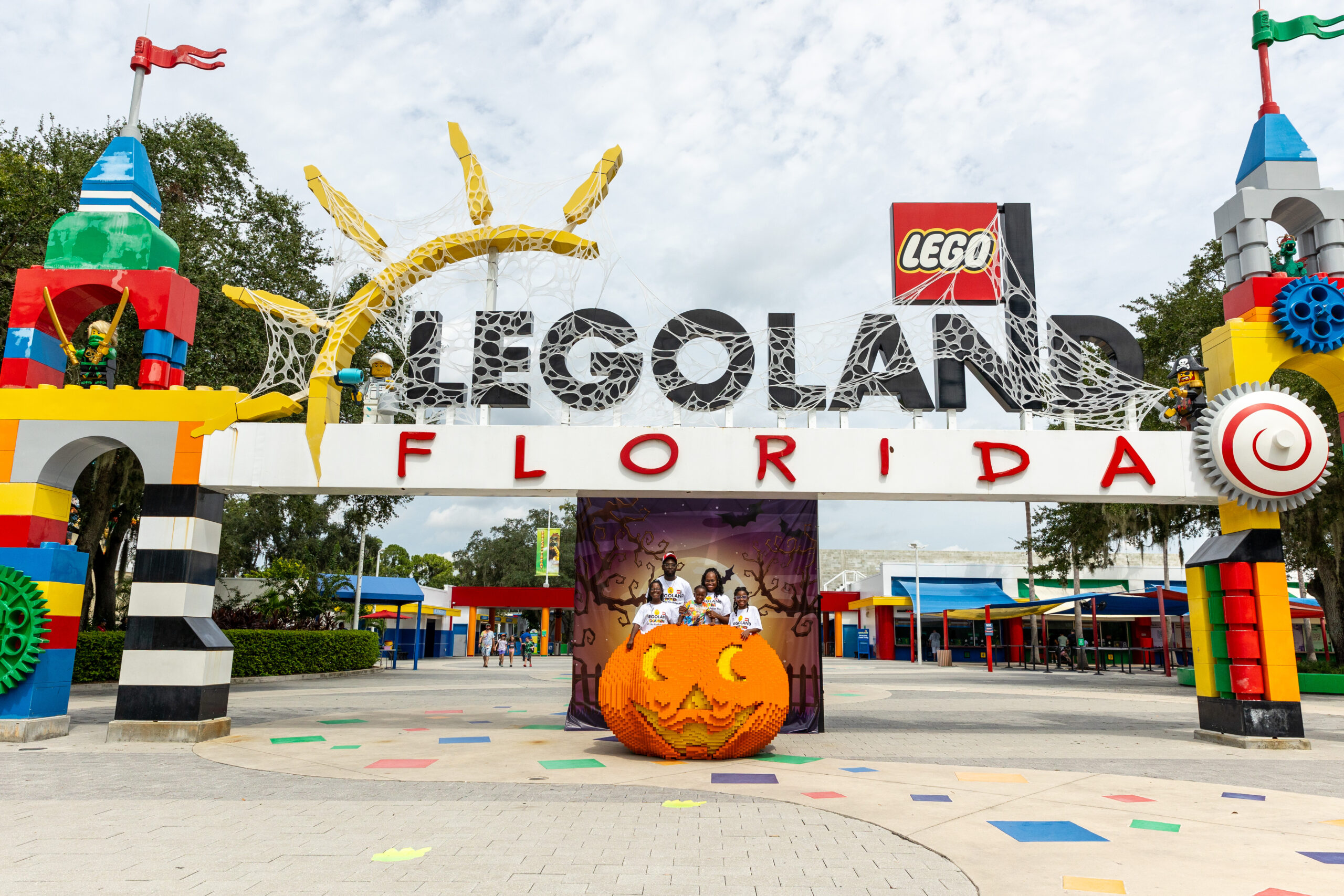 Halloween regresa a LEGOLAND® Florida Resort con la celebración anual Brick-or-Treat