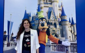 FIT 2025/Julieta De Grazia: “Sabemos que el mercado argentino tiene mucha afinidad con Disney, siempre está el deseo de viajar a los parques”