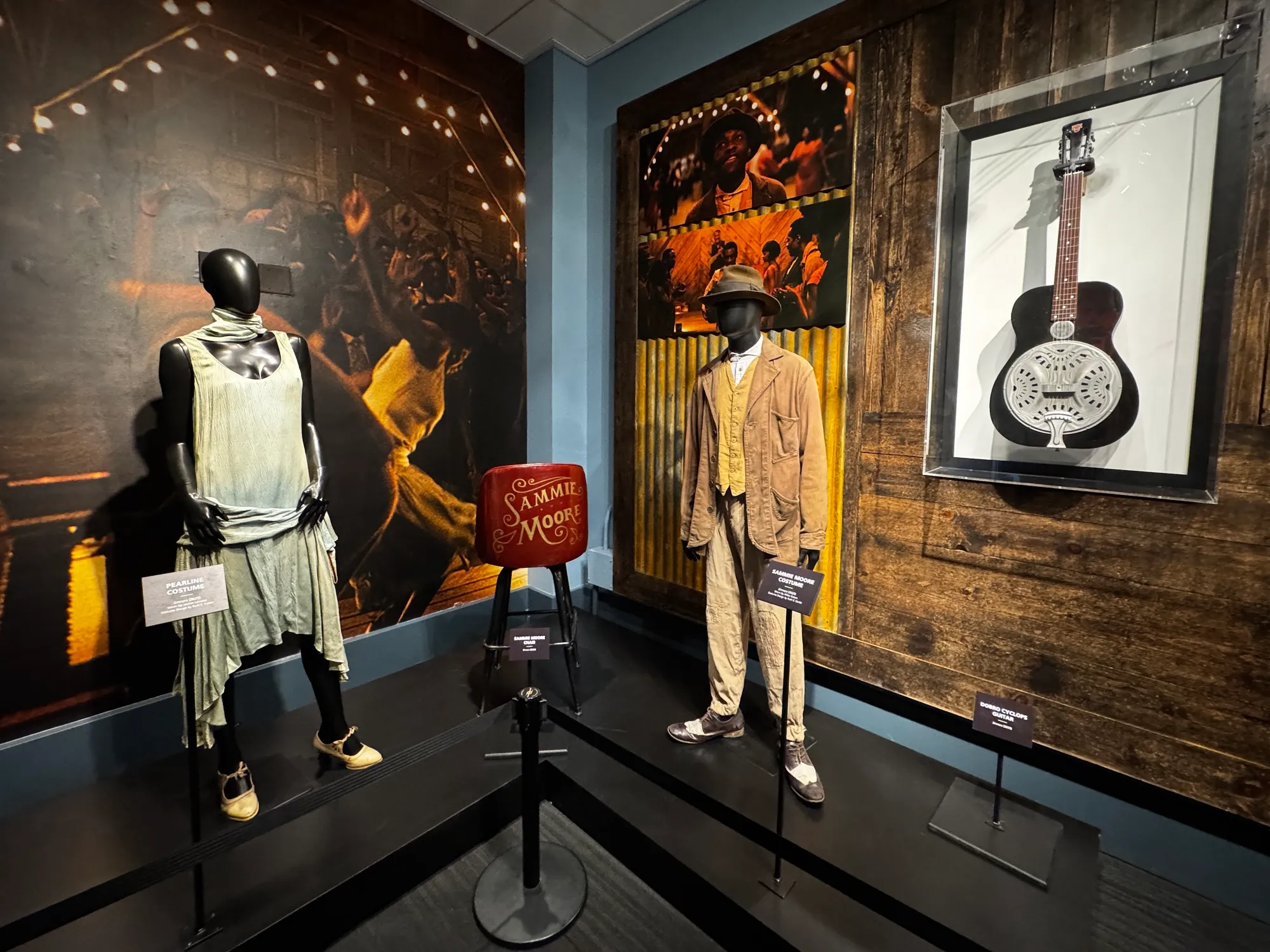 Warner Bros. Studio Tour Hollywood estrena una experiencia inmersiva de SINNERS