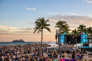 Tortuga Music Festival 2026: música frente al mar y guía clave para vivir el fin de semana en Fort Lauderdale