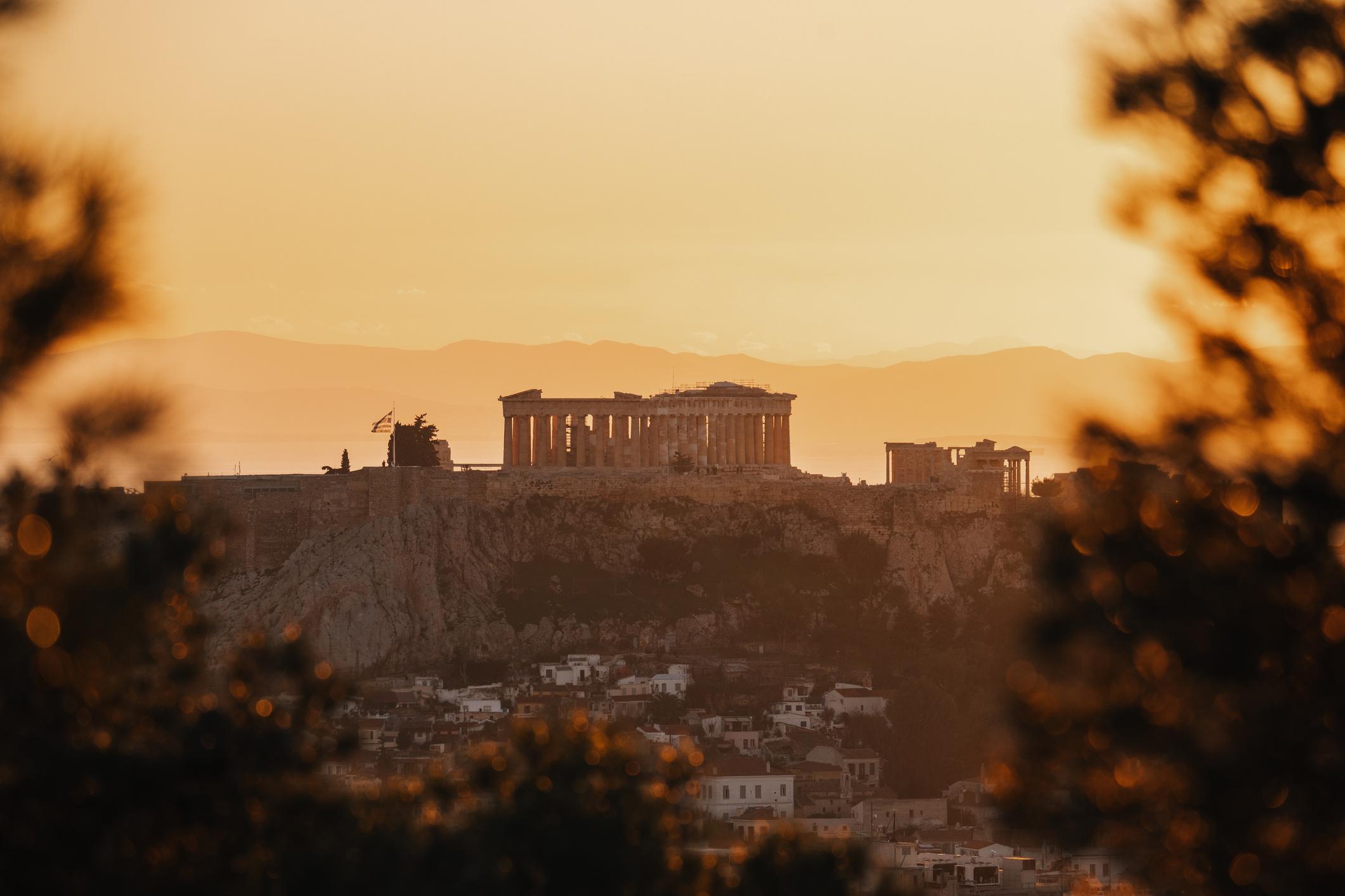 Atenas rompe récord de pasajeros y confirma el boom del turismo en Grecia