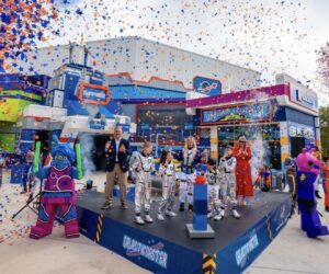 LEGOLAND Florida lanza LEGO Galaxy y presenta la montaña rusa más avanzada de su historia