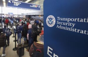 ✈️ Caos en aeropuertos de EE.UU.: advierten largas filas por crisis presupuestaria