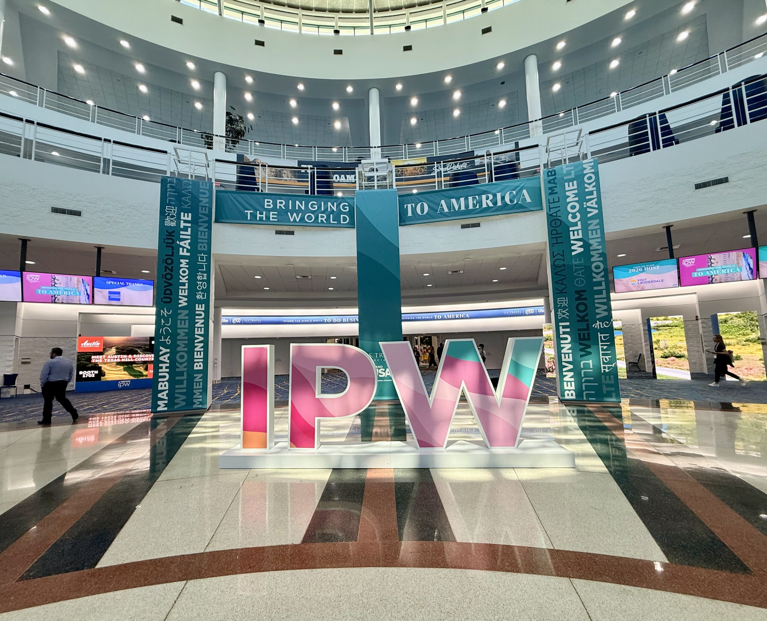 Focus/IPW 2026 reunió a la industria global del turismo y reforzó el liderazgo de Estados Unidos como destino internacional