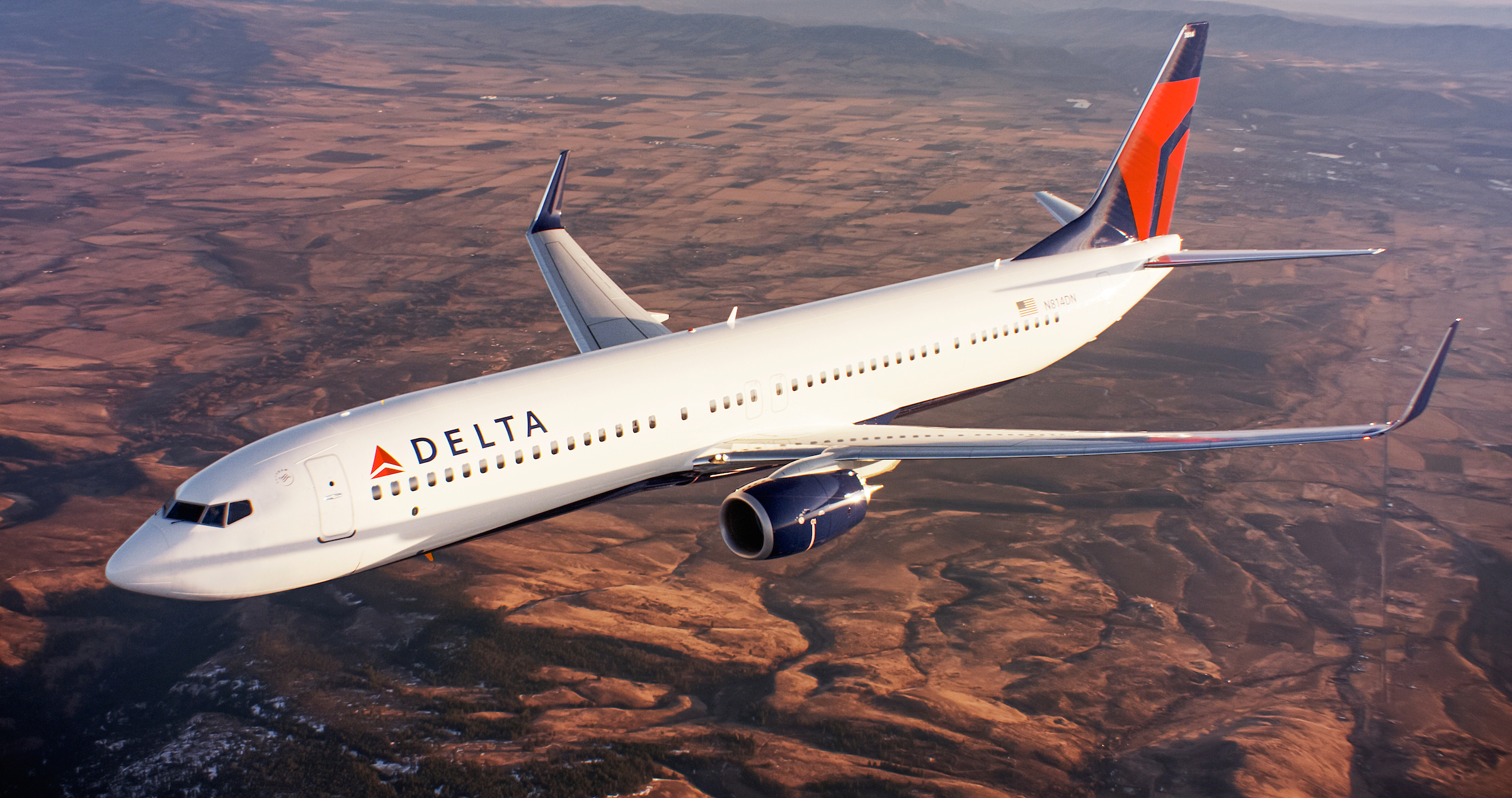 Delta apuesta por una aviación más eficiente: instalará tecnología que reduce el consumo de combustible en 240 aviones