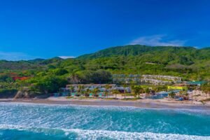 W Punta de Mita apuesta por la experiencia internacional de Anna Hill