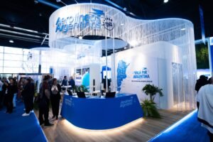 FIT2026/Aerolíneas Argentinas refuerza su verano 2027 con más vuelos al Caribe y Brasil