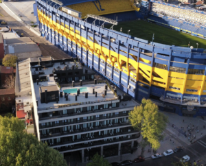 Howard Johnson La Boca, un hotel que está cambiando la fisonomía del barrio porteño