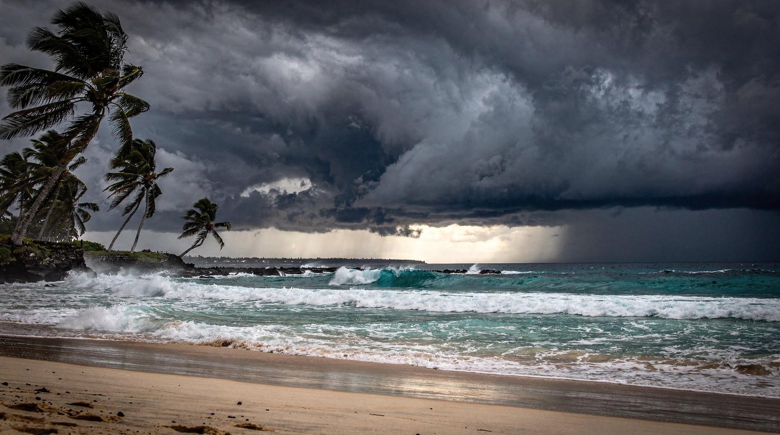 El Niño pone en alerta al turismo mundial: cómo el clima puede cambiar los viajes y las vacaciones